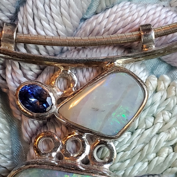 FABULOUS OPAL PENDANT NECKLACE. OH MY GOODNESS!!! Sterling Opal Necklace - Picture 9 of 14